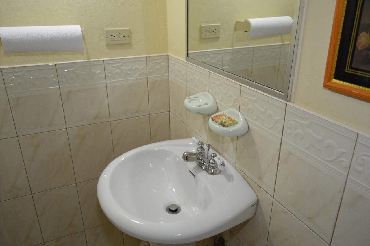 Kiskadee Korner Hotel Port of Spain Ngoại thất bức ảnh