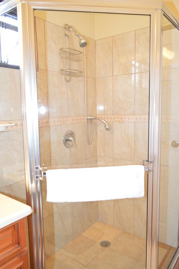 Kiskadee Korner Hotel Port of Spain Ngoại thất bức ảnh