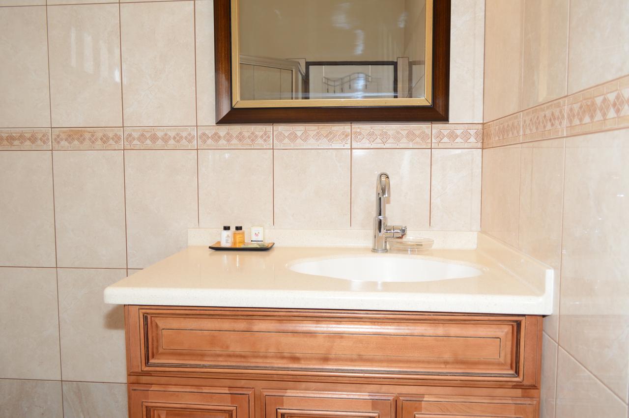 Kiskadee Korner Hotel Port of Spain Ngoại thất bức ảnh